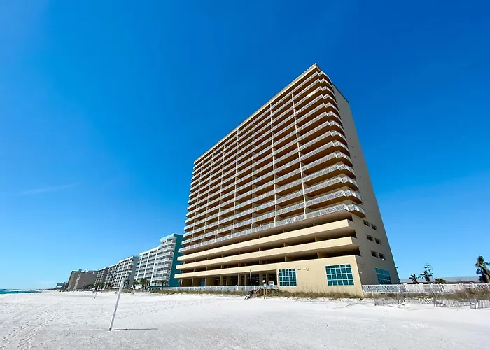 Crystal Shores West 101 *
